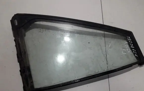 Mazda 626 Rear side window
