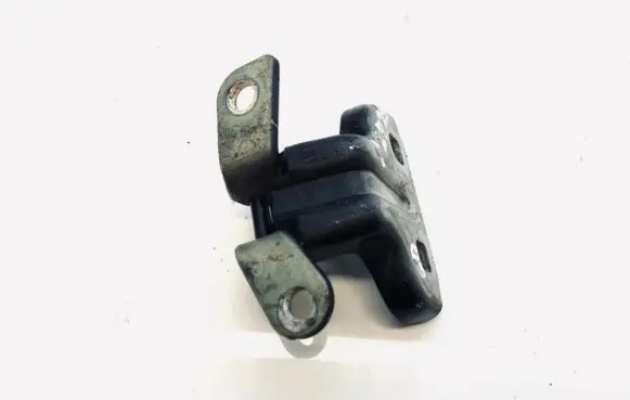 Chevrolet Cruze Rear door lower hinge
