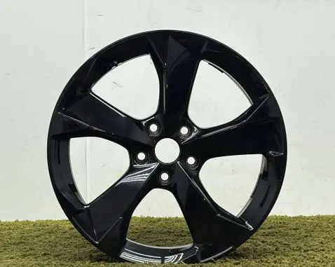 Seat Leon IV R18 alloy rim 5fa601025h