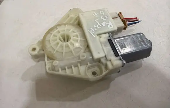 Skoda Rapid (NH) Front door window regulator motor 5JA959812E