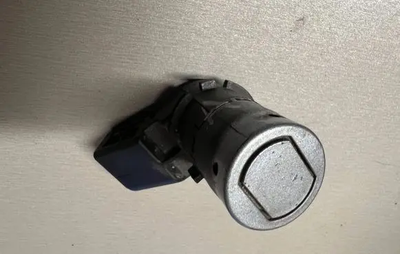 Audi A4 S4 B6 8E 8H Parking PDC sensor 4B0919275B PA66GF30