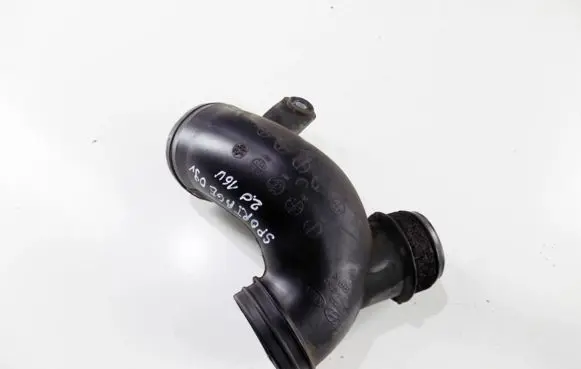 KIA Sportage Air intake hose/pipe