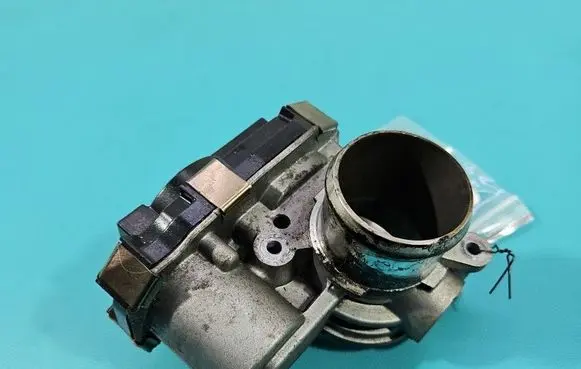 Opel Astra K Throttle body valve 55505268 IMPRK1552331
