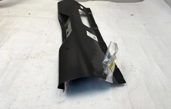 Volkswagen Up Rear bodywork 1S6813309 2412201400416