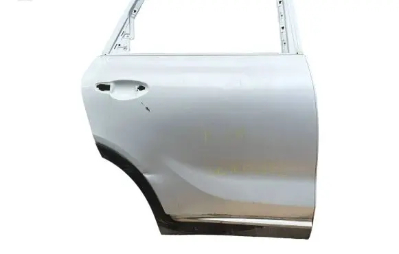 KIA Sorento IV Rear door