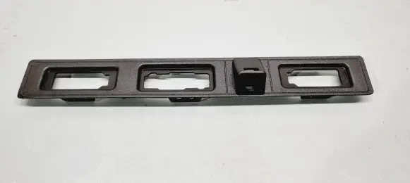 Opel Mokka B Trunk door license plate light bar 9834715780 9834715880