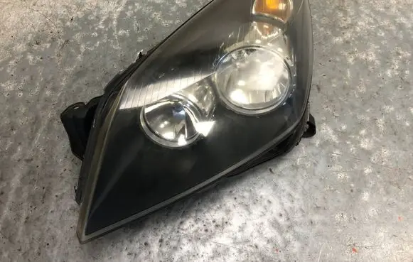 Opel Astra H Headlight/headlamp 24451032-BILI 24451032