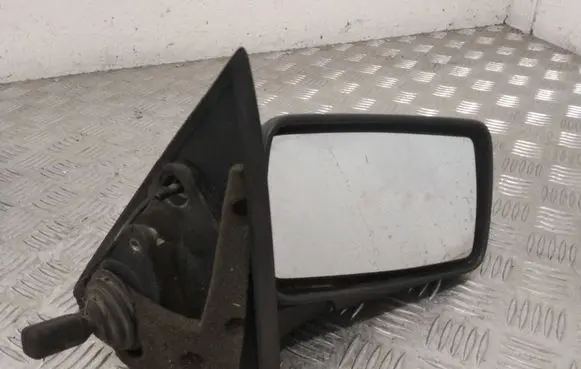 Ford Escort Manual wing mirror E201813