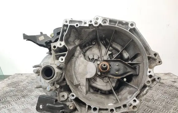Citroen Berlingo Manual 6 speed gearbox 20V261 1696327