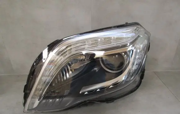 Mercedes-Benz GLK (X204) Headlight/headlamp A2048201539 12518205 7326100000