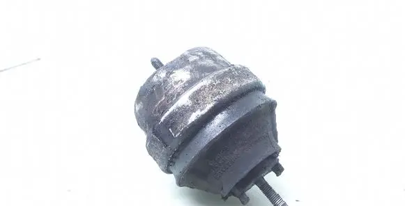 Audi A4 S4 B5 8D Engine mount bracket 8D0199379J