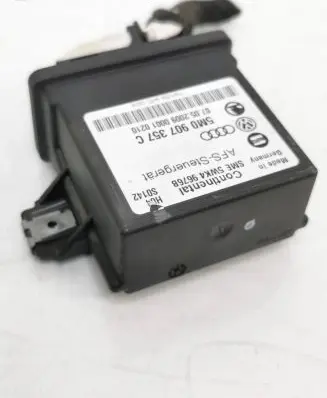 Skoda Octavia Mk2 (1Z) Light module LCM 5M0907357C 5WK49676B