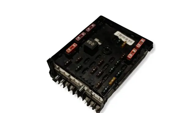 Volkswagen PASSAT B7 Fuse module 3C0937125A