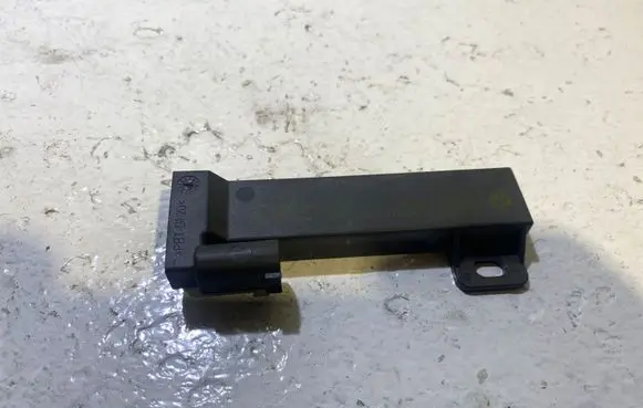 Dodge Challenger Keyless (KESSY) go control unit/module 68071978AA