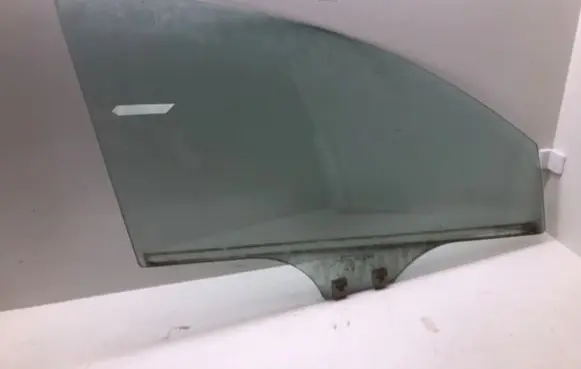 Mazda 6 Front door window glass four-door