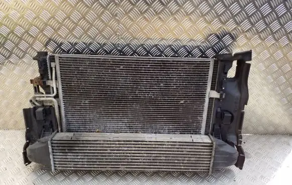 Volvo XC60 Radiator set 31293777 6G918C607ND 31368059