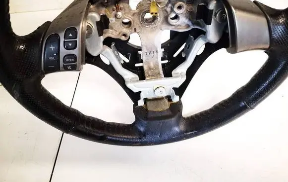 Mazda 3 I Steering wheel buttons/switches 