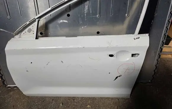Hyundai i30 Front door 