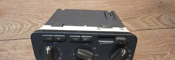 Volvo S70 V70 V70 XC Climate control unit 9459769