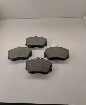 Mercedes-Benz C AMG W202 Brake pads (front) LP881