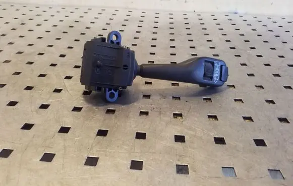 BMW X5 E53 Wiper control stalk 8375408M
