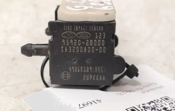 Hyundai Santa Fe Airbag deployment crash/impact sensor 959202B000 SA320080000 49060309