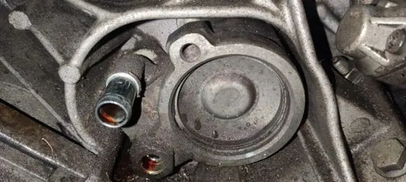 Renault Scenic I Power steering pump 77001057118