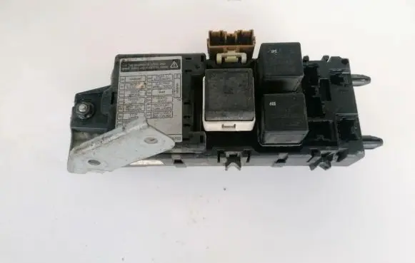 Volvo S40, V40 Fuse box set 30889703