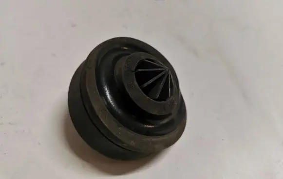 Audi Q5 SQ5 Rear coil spring rubber mount 80A512149