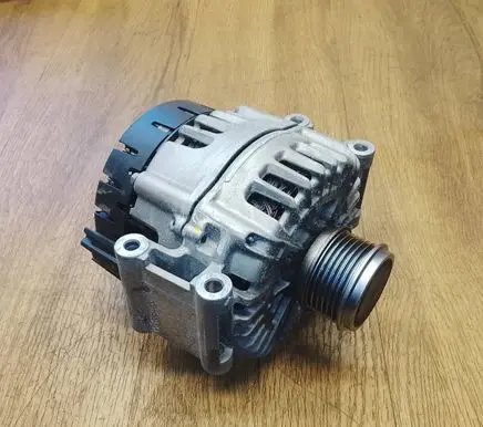 Porsche Macan (95B) Generator/alternator 06L903024K