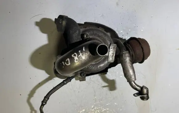 Audi A8 S8 D3 4E Turbo 057145701E