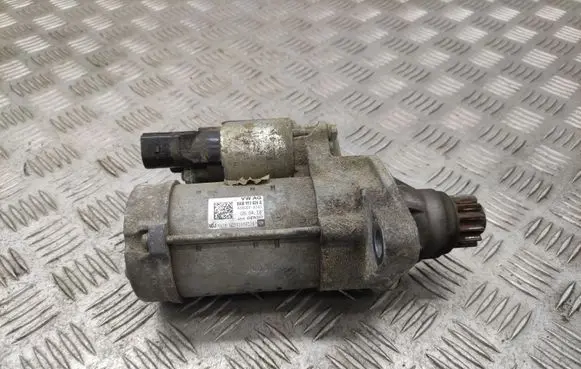 Volkswagen Golf VII Starter motor 0AM911024A 4380000203