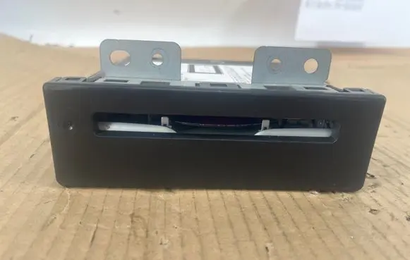 Opel Insignia A CD/DVD changer 13594480 7310100000000X 462144791