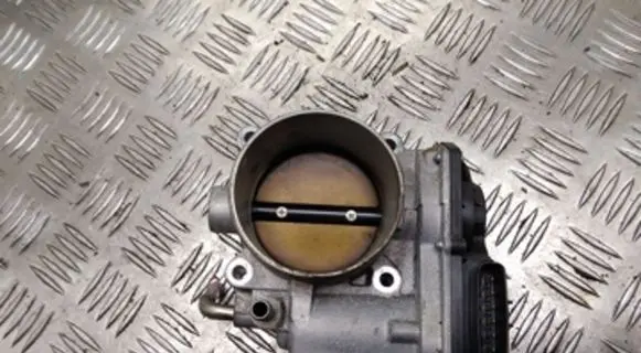 Lexus GS 300 350 430 450H Throttle valve 2203031020 03716