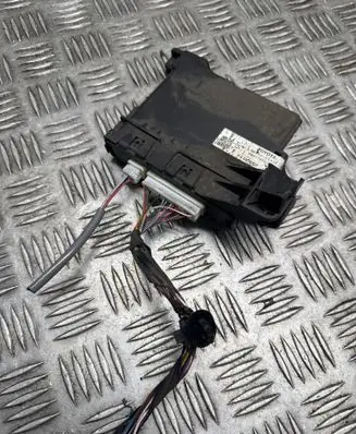 Toyota Avensis T270 Other control units/modules 8865005310 MB2774000832
