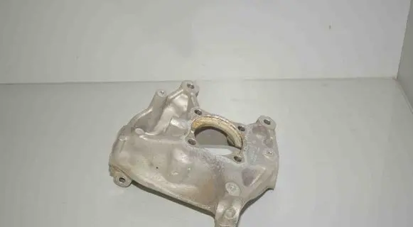 Front wheel hub