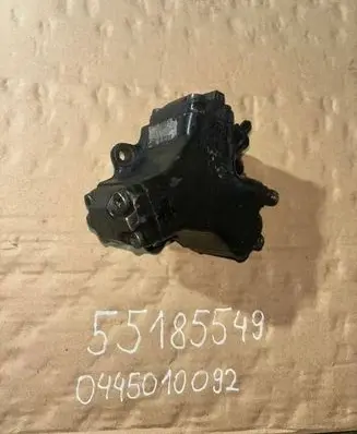 Opel Combo C Fuel injection high pressure pump 0445010092