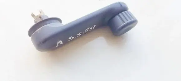 Renault Espace III Front door window winding handle 7700811387