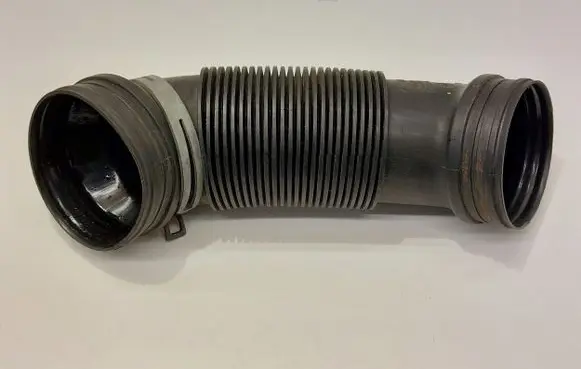 Audi A3 S3 8P Air intake duct part 1K0129684L