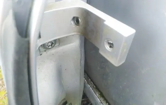 Audi A8 S8 D2 4D Rear door lower hinge