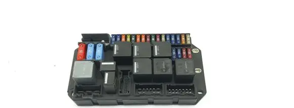 Land Rover Range Rover L322 Fuse module AH4214A073AB 110117120639 519391007
