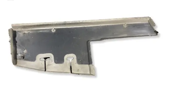 Opel Insignia A Radiator trim 23447531 00052452141