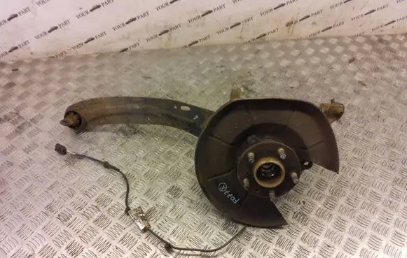 Ford Kuga I Rear wheel hub spindle/knuckle 8V415A970AB
