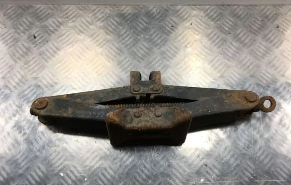 Toyota Yaris Lift Jack 0911105010