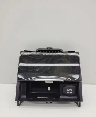 Mercedes-Benz CLS C218 X218 Ashtray (front) A2186800750