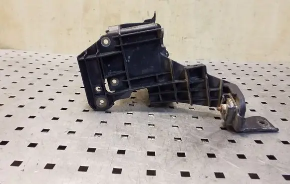 Opel Astra H ABS pump bracket 13214940 329510614