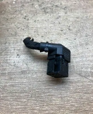 Audi A6 S6 C4 4A Plug wire 4A0972806 4A0972805