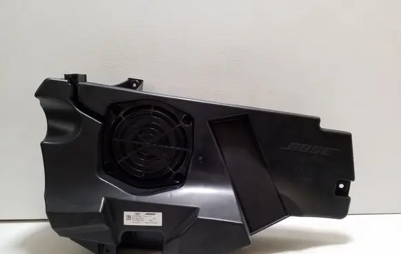 Audi TT TTS Mk2 Subwoofer speaker 8J8035382A