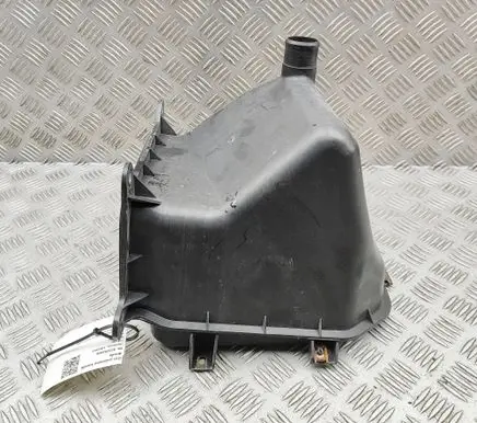 Ferrari California F149 Air intake duct part 81769900 80956700