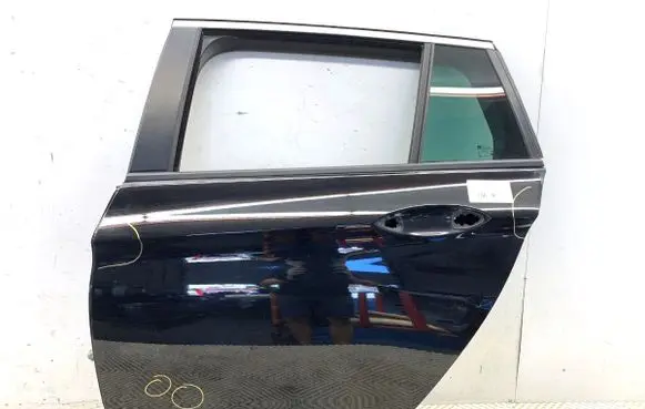 Rear door